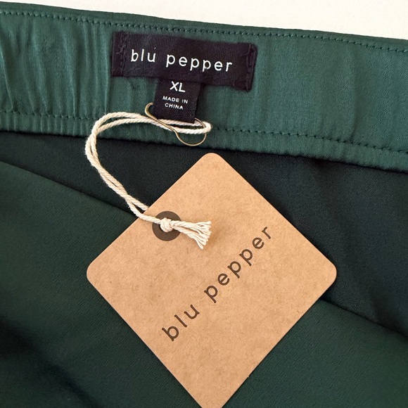 NWT Blu Pepper Forest Green Ruched Satin Pencil Maxi Skirt Size XL Wedding Guest - Picture 10 of 16
